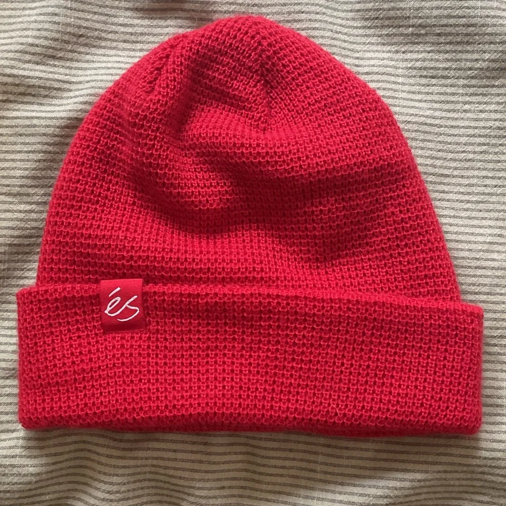 Es Toque - Picture 1 of 2